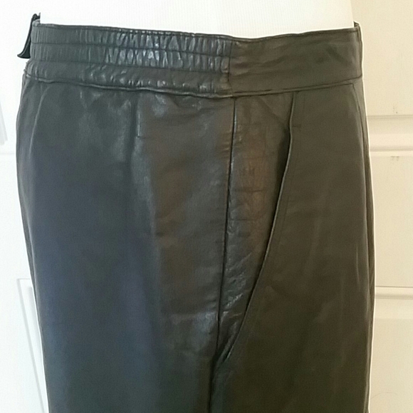 Leather skirt - Picture 7 of 16
